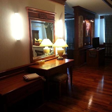 Angkham Hotel В'єнтьян Екстер'єр фото