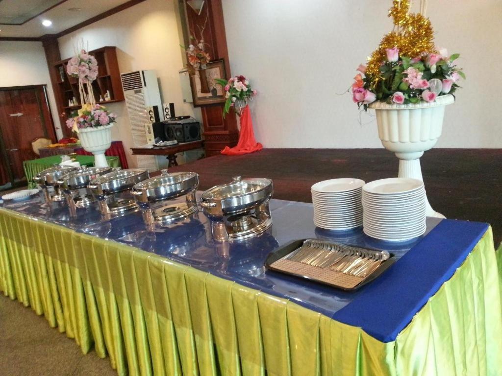Angkham Hotel В'єнтьян Екстер'єр фото
