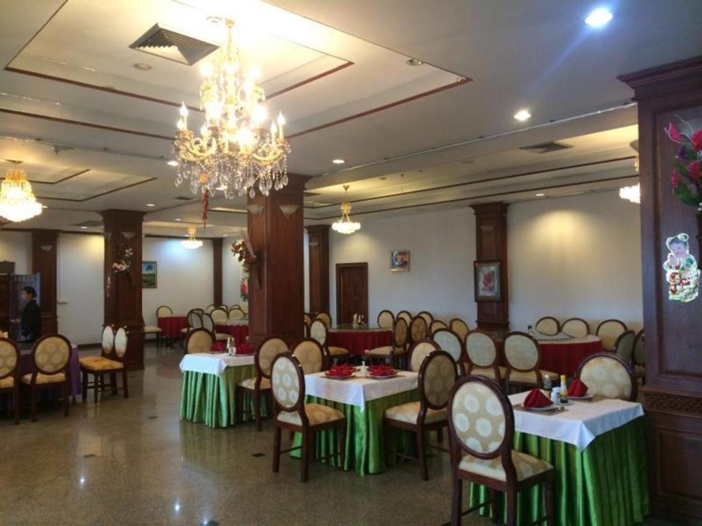 Angkham Hotel В'єнтьян Екстер'єр фото