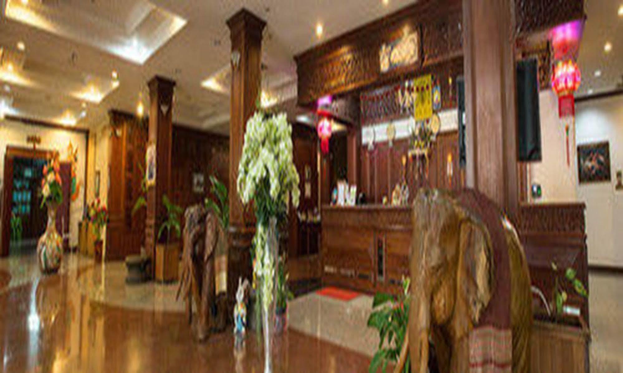 Angkham Hotel В'єнтьян Екстер'єр фото
