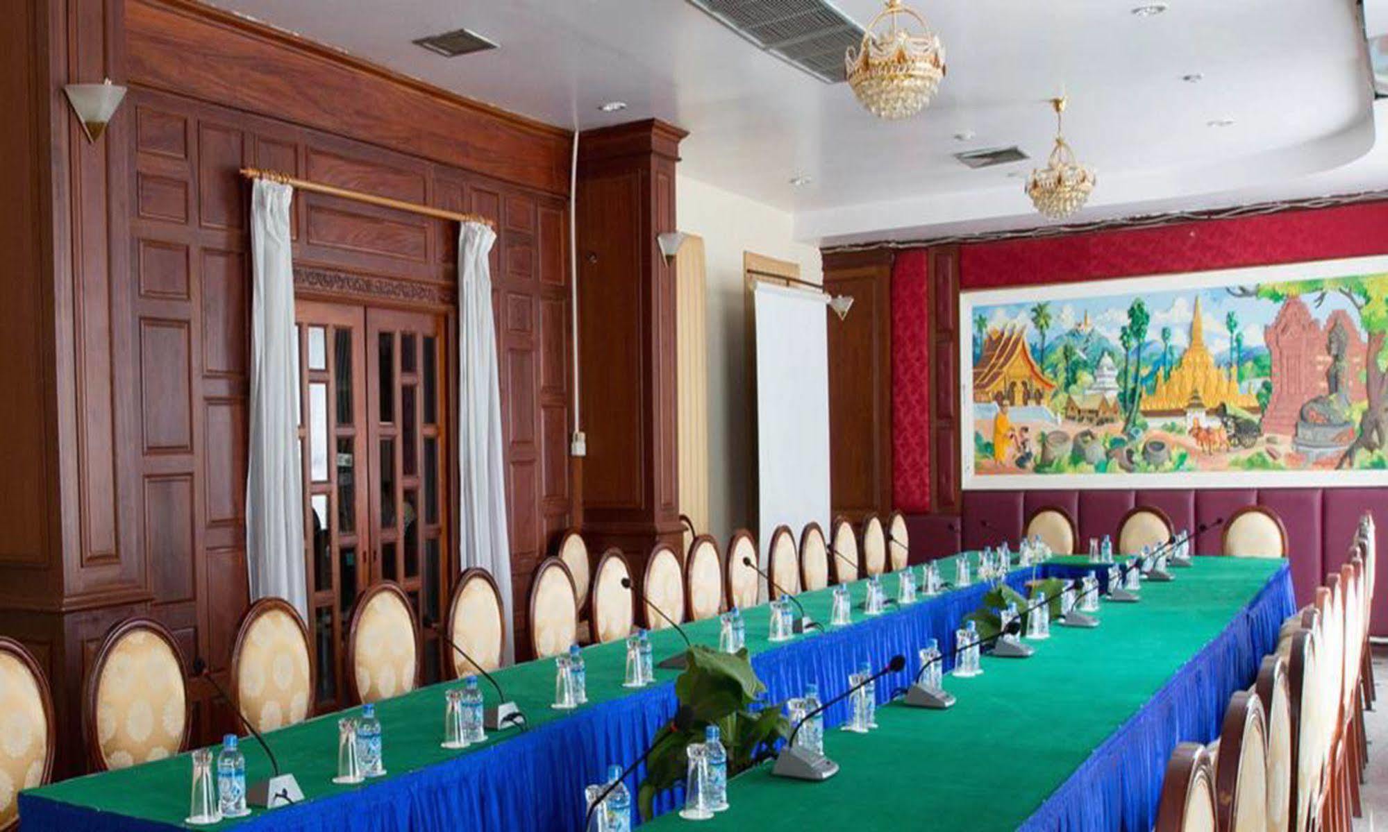 Angkham Hotel В'єнтьян Екстер'єр фото
